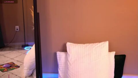 tessarosse_ – Chaturbate – 2024-12-18 13 25 tessarosse_ – Chaturbate – 2024-12-18 13 25