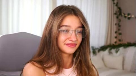 little poetry – Chaturbate – 2025-07-05 15 49 little poetry – Chaturbate – 2025-07-05 15 49