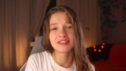 UdelaHathorne 2025-10-30 00 UdelaHathorne 2025-10-30 00